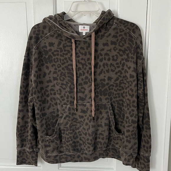 Anthropologie Sundry Leopard Print Cozy Hoodie Sweatshirt Size S Athleisure - Picture 4 of 15